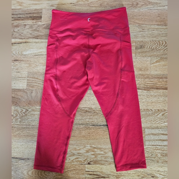 Zyia Light n Tight Red Crop Leggings Size 12 - Picture 2 of 3
